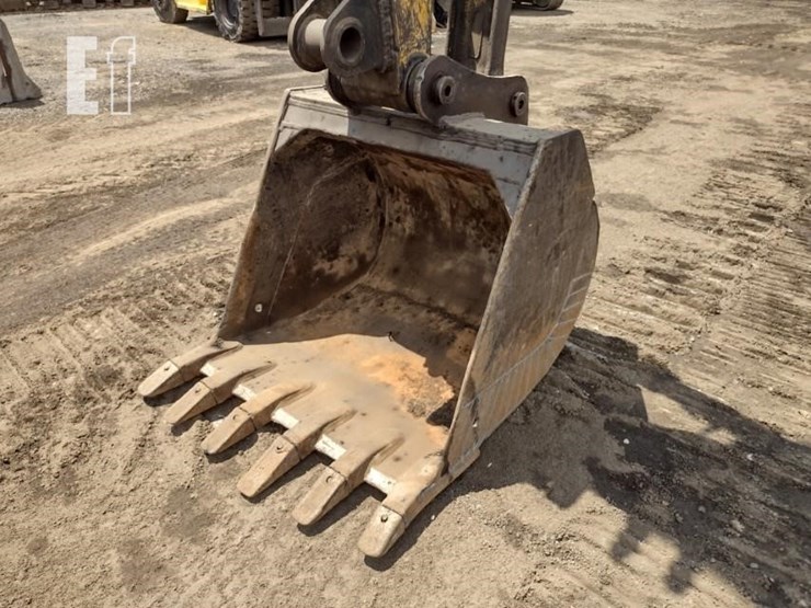 1992-deere-490e-image-20