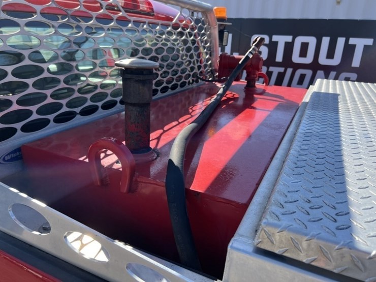 2020-chevrolet-silverado-2500-image-16
