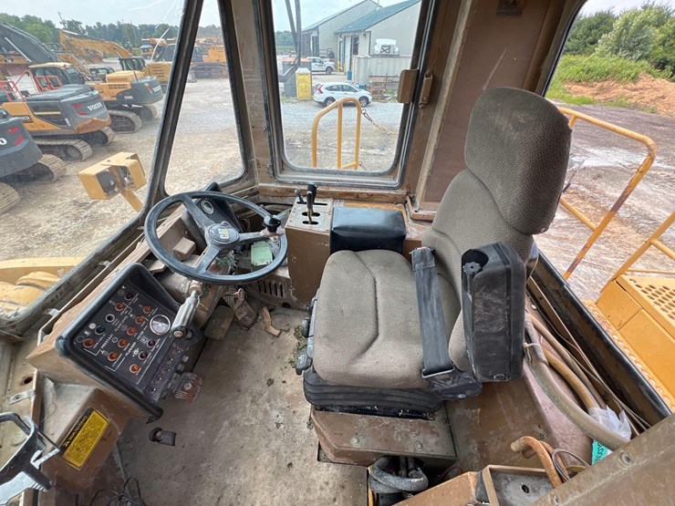 caterpillar-992c-image-14