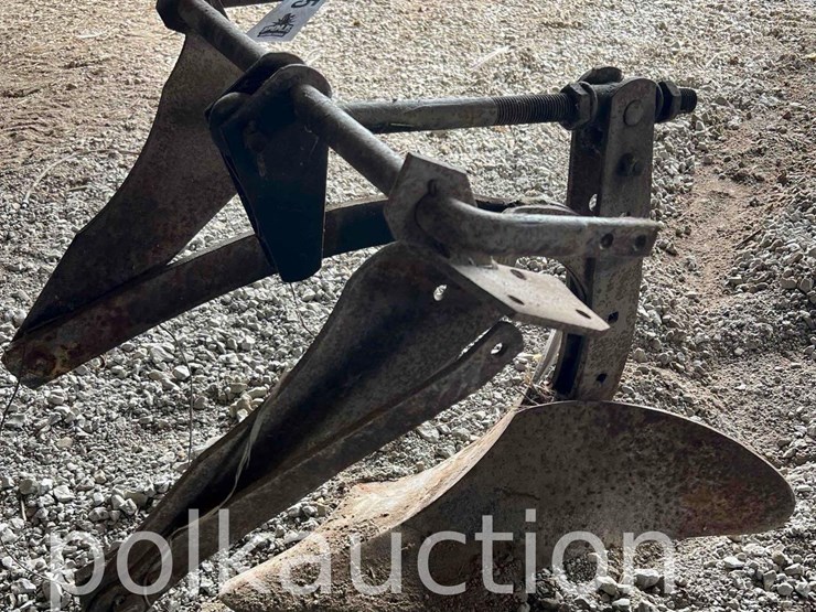 1btm-mark-out-plow-image-1