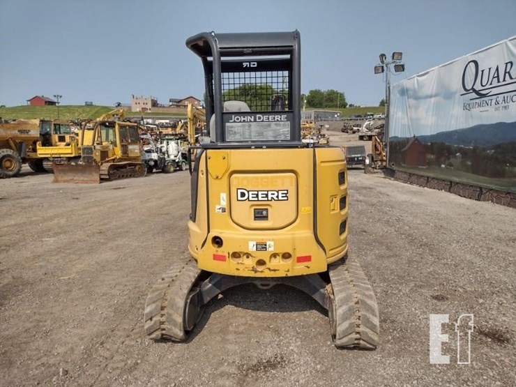 2018-deere-35g-image-4