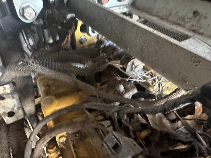 2018-caterpillar-299d2-xhp-image-45
