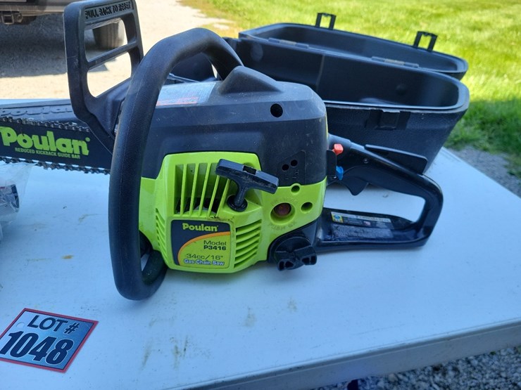 poulan-p3416-gas-chain-saw-w/case-and-tools---tag-#1048-image-3