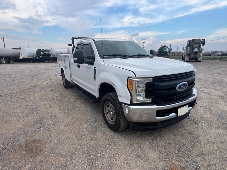 2017-ford-f250-image-3