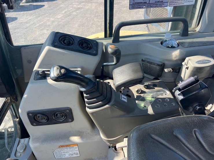 yanmar-vio45-5-image-26