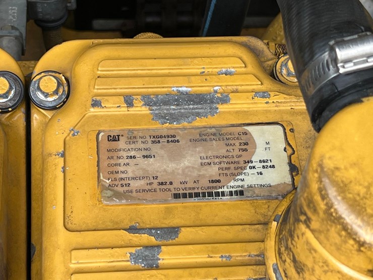 caterpillar-374d-l-image-24