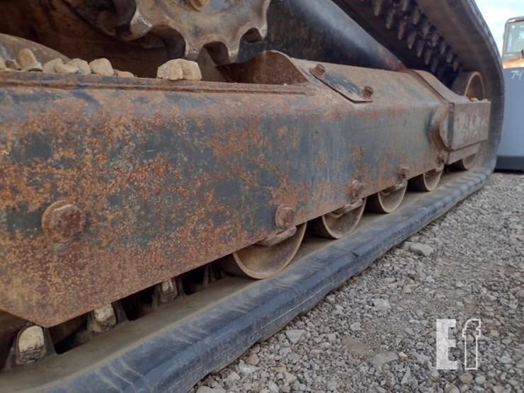 kubota-svl65-2-image-30