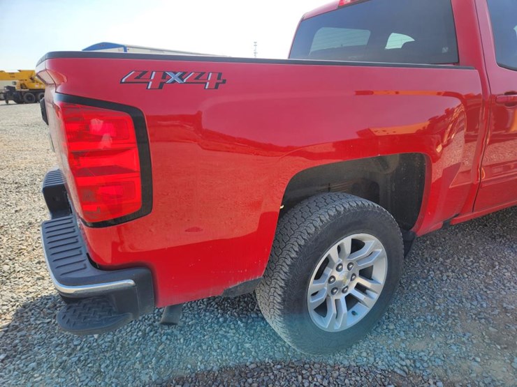 2018-chevrolet-silverado-image-12