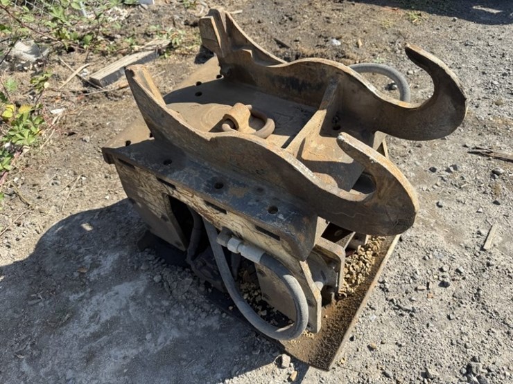 deere-410k-image-1
