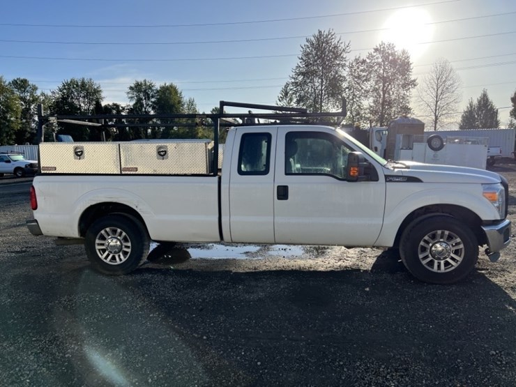 2013-ford-f250-sd-image-3