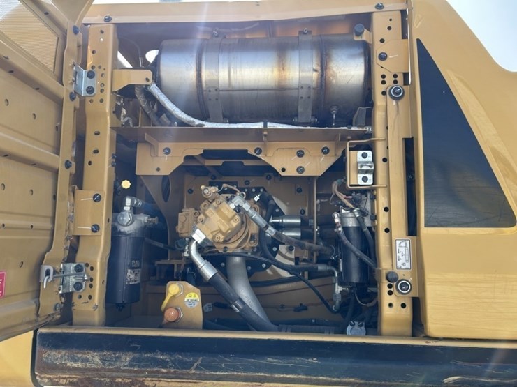 caterpillar-336-image-45