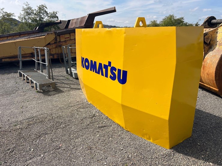 komatsu-pc1250-7-image-32