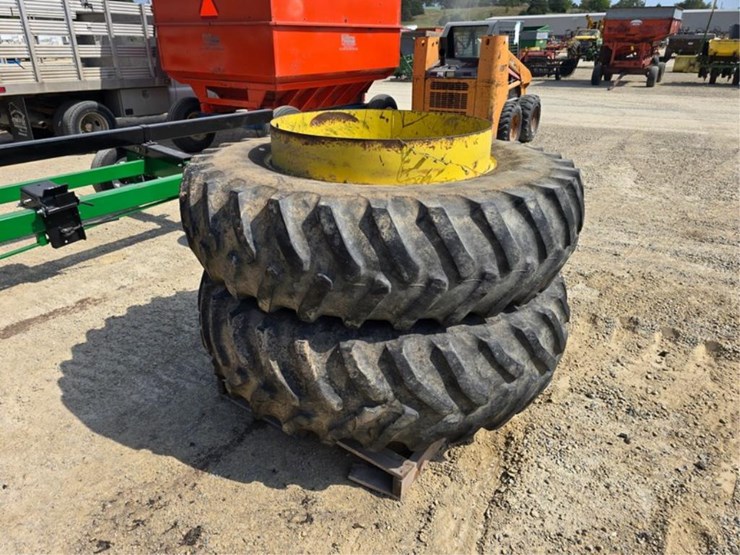 john-deere-4430-image-28