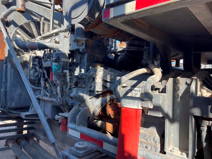 2012-nov-rolligon-cement-pump-trailer-image-8