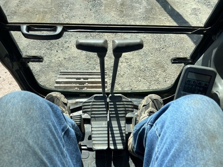 komatsu-pc120-image-35
