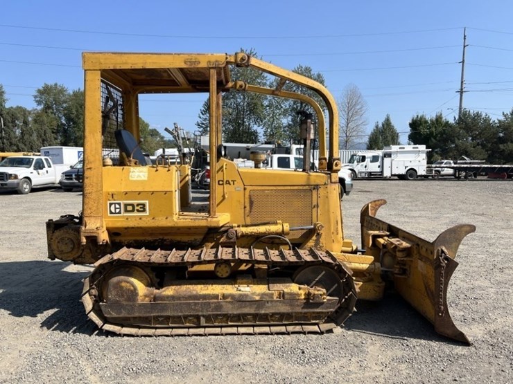 1975-caterpillar-d3-image-3