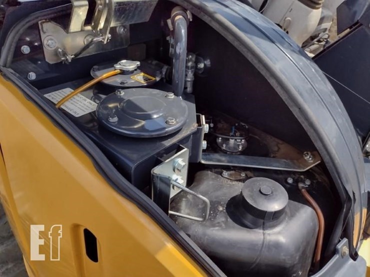 2017-deere-50g-image-42