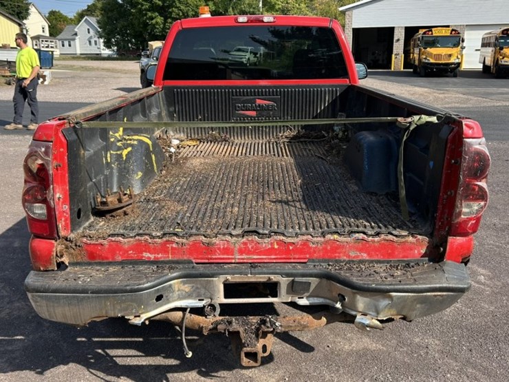 2003-chevrolet-2500hd-image-4