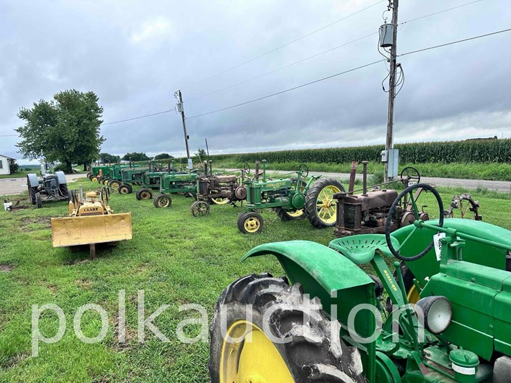 john-deere-b-image-14