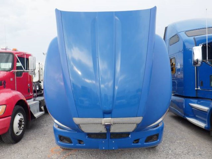 2014-kenworth-t660-image-16