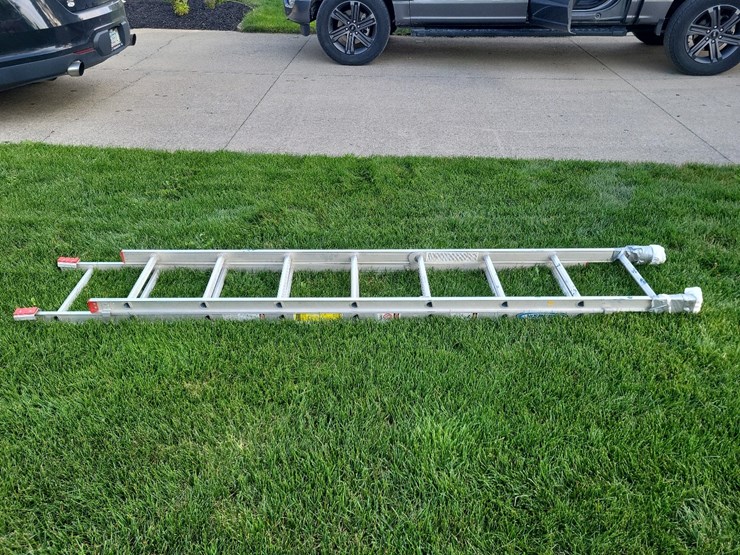 werner-16'-aluminum-extension-ladder-image-1