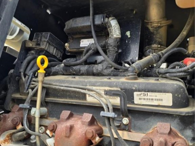 freightliner-114sd-image-42