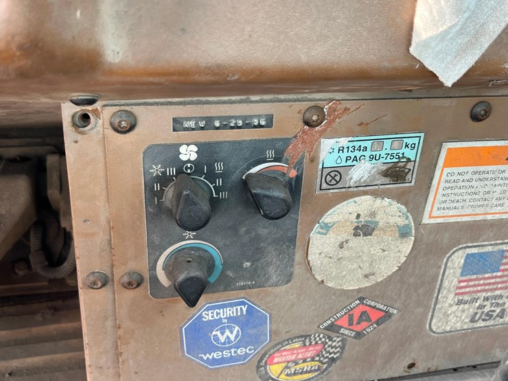 caterpillar-785b-image-12