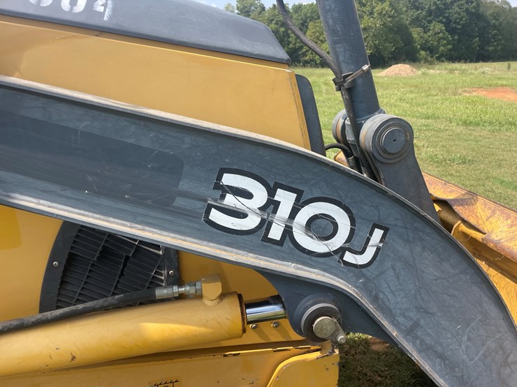 deere-310j-image-33