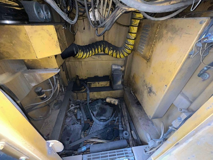 caterpillar-5130-image-20