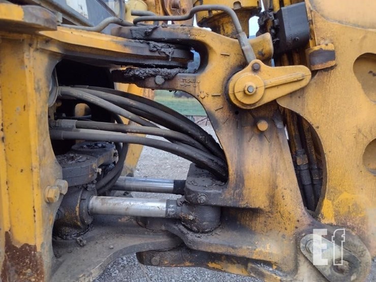 1999-deere-410e-image-26