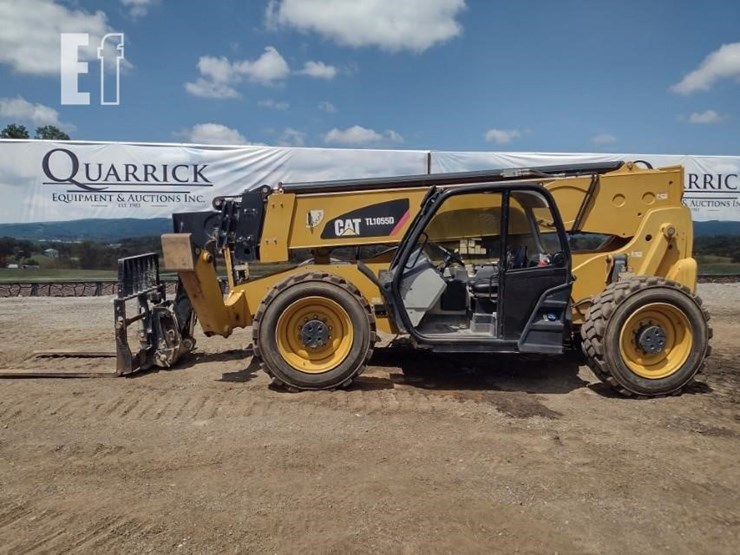 2017-caterpillar-tl1055d-image-1