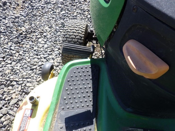 john-deere-d105-image-19