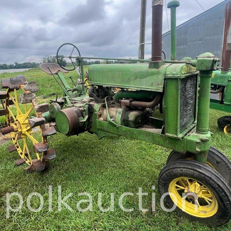 JOHN DEERE G