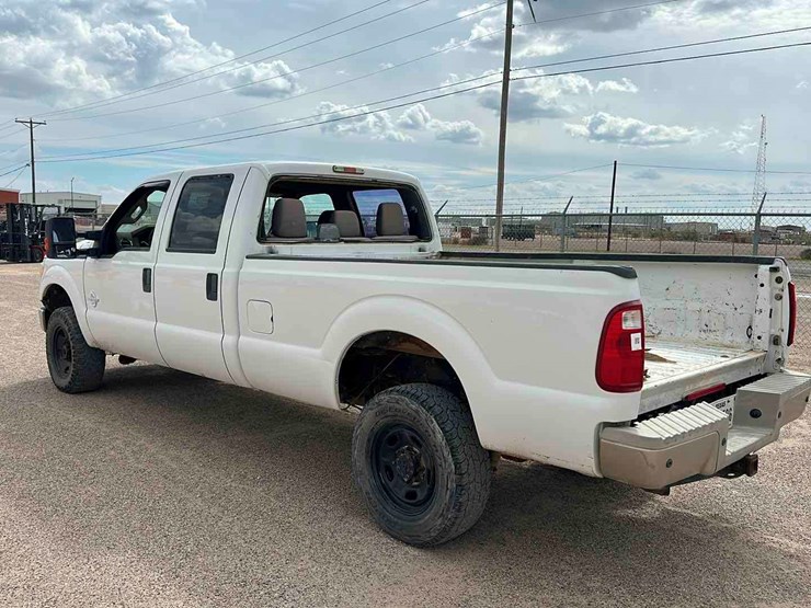 2013-ford-f350-image-4