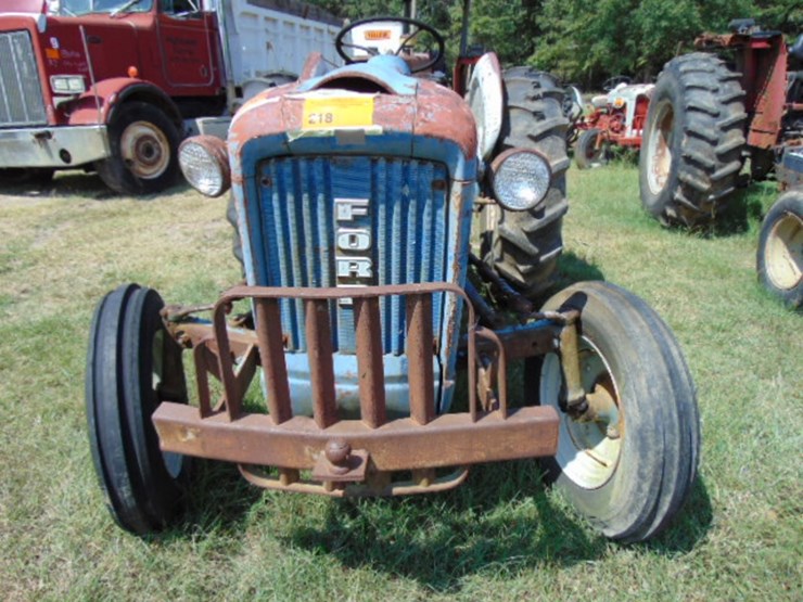 ford-2000-image-7