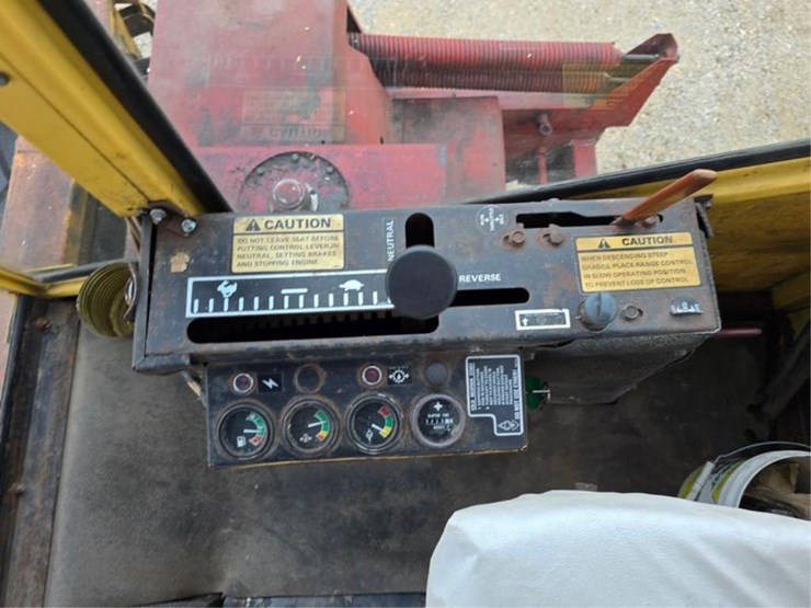 new-holland-1499-image-15