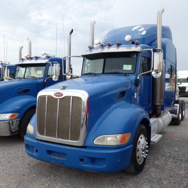 2007 PETERBILT 386