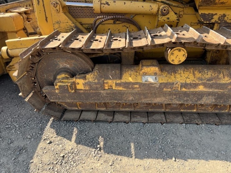 1975-caterpillar-d3-image-19