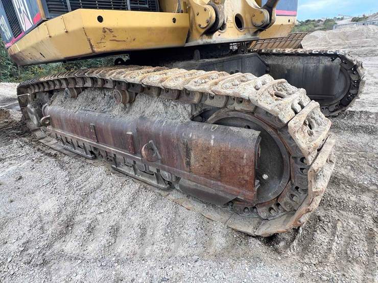 caterpillar-5130-image-17