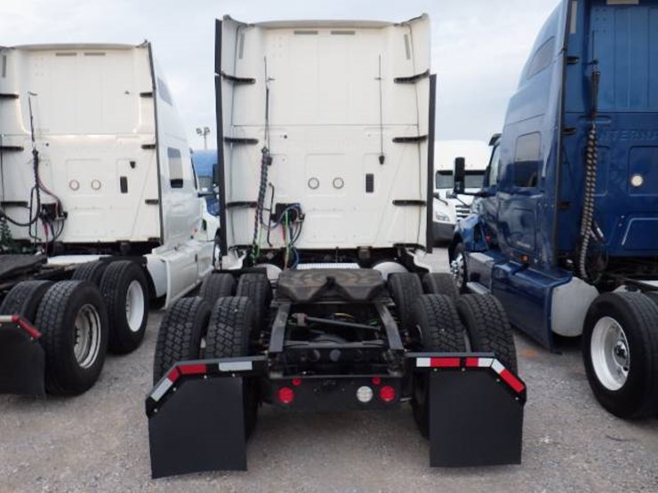 2019-international-lt-image-10