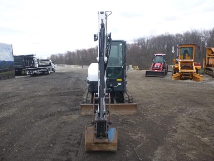 2021-bobcat-e35-image-2