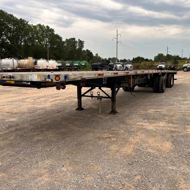 2010 UTILITY FLATBED