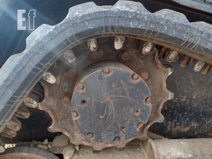 kubota-svl65-2-image-27