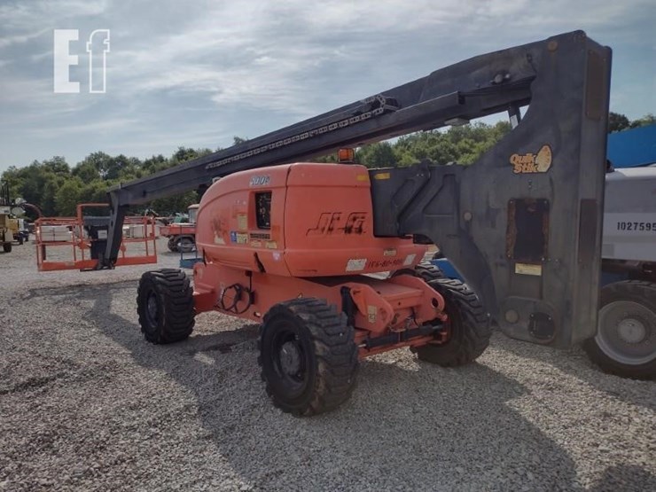 2009-jlg-800a-image-7