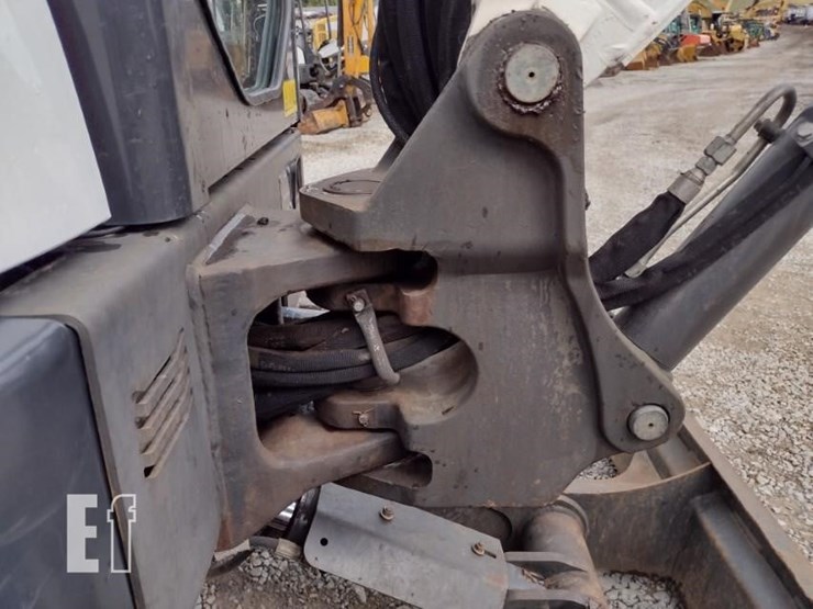 bobcat-e35i-image-24