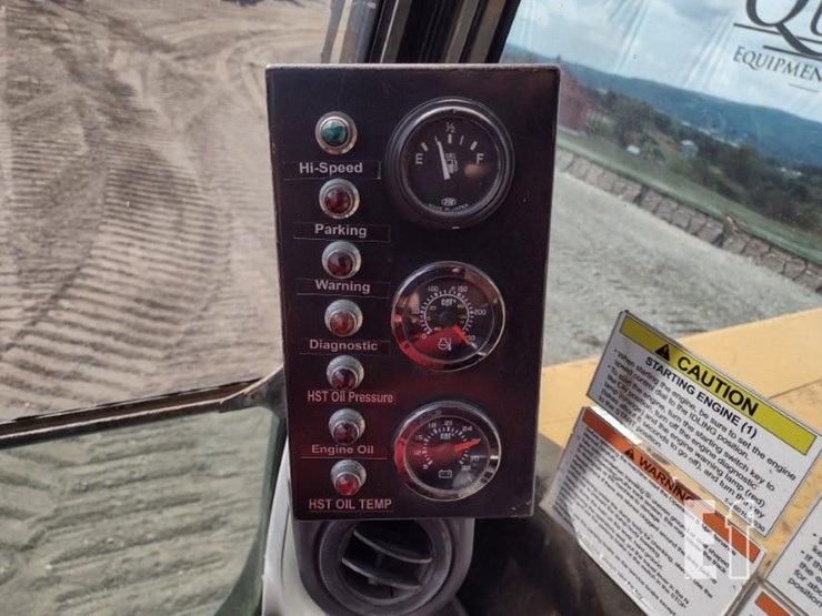 2015-morooka-mst2200vd-image-7