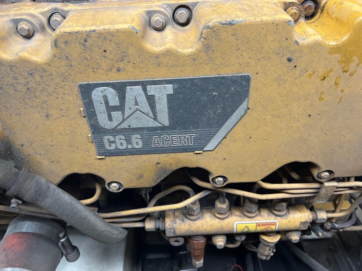 caterpillar-xq175-image-11