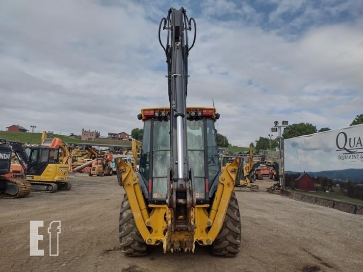 2020-deere-410l-image-4