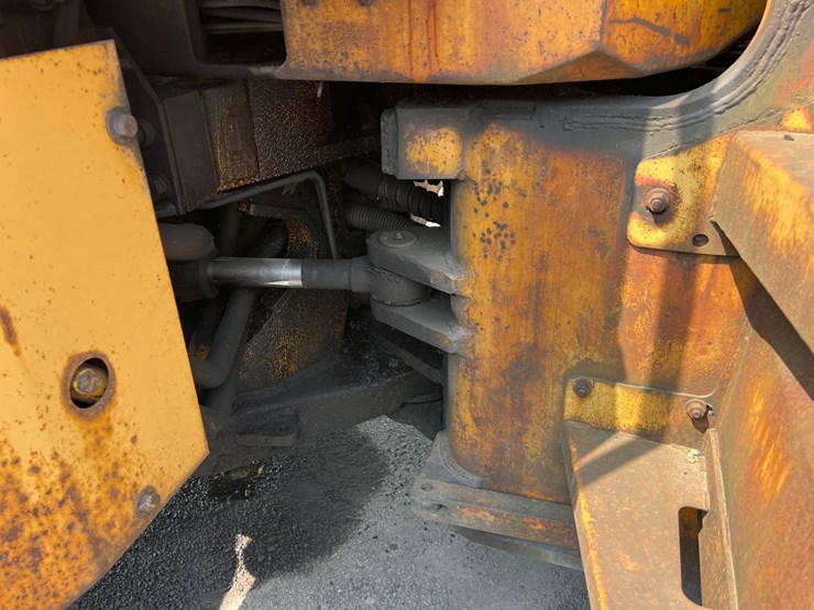 caterpillar-966c-image-9