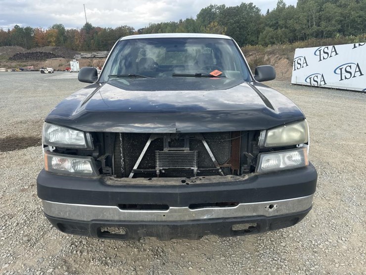 2006-chevrolet-2500-image-8